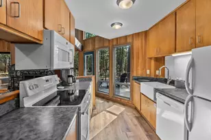 13620 Vetch, Black Butte Ranch, OR 97759 - Photo 11