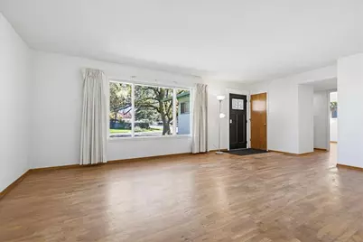 2764 Ruth Drive, Medford, OR 97504 - Photo 7