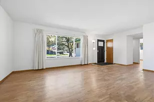 2764 Ruth Dr, Medford, OR 97504 - Photo 7