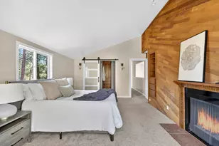 60596 Springtree Ct, Bend, OR 97702 - Photo 23