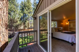 60596 Springtree Ct, Bend, OR 97702 - Photo 15