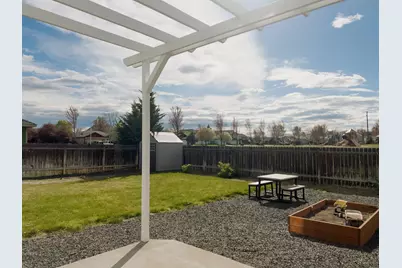 2475 NE 7th Lane, Redmond, OR 97756 - Photo 15