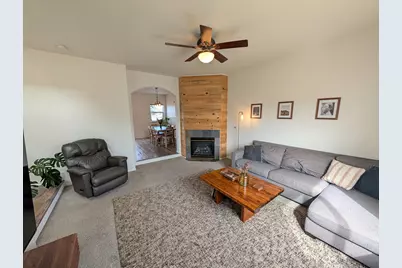 2475 NE 7th Lane, Redmond, OR 97756 - Photo 5