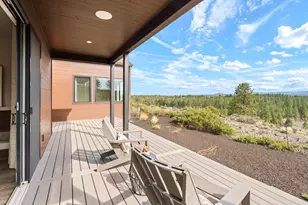 19155 Gateway Loop, Bend, OR 97702 - Photo 37