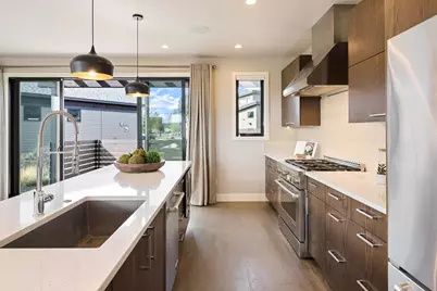 19155 Gateway Loop, Bend, OR 97702 - Photo 19