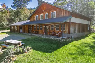 267 Grays Creek Rd, Grants Pass, OR 97527 - Photo 1