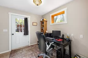 267 Grays Creek Rd, Grants Pass, OR 97527 - Photo 29