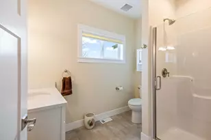 4290 NW 39th Dr, Redmond, OR 97756 - Photo 33