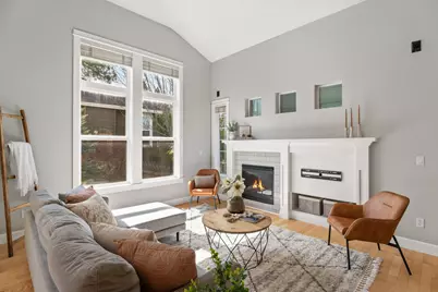 61425 Davis Lake Loop, Bend, OR 97702 - Photo 5