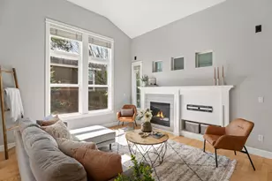 61425 Davis Lake Loop, Bend, OR 97702 - Photo 5