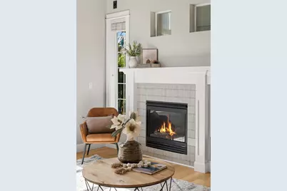 61425 Davis Lake Loop, Bend, OR 97702 - Photo 9