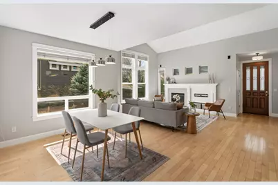 61425 Davis Lake Loop, Bend, OR 97702 - Photo 7