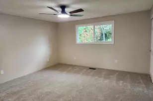 2591 Cedar Links Dr, Medford, OR 97504 - Photo 29