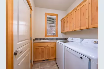 2372 NW Hazelwood Avenue, Redmond, OR 97756 - Photo 13