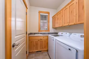 2372 NW Hazelwood Ave, Redmond, OR 97756 - Photo 13