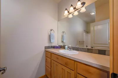 2372 NW Hazelwood Avenue, Redmond, OR 97756 - Photo 15