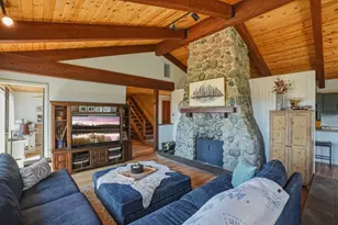 65025 Wapiti Wy, Bend, OR 97703 - Photo 9