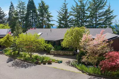 1625 NE Hillcrest Drive, Grants Pass, OR 97526 - Photo 43