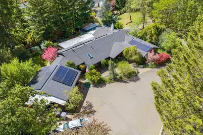 1625 NE Hillcrest Drive, Grants Pass, OR 97526 - Photo 45