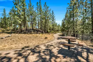 61137 SW Teton Ln, Bend, OR 97702 - Photo 27