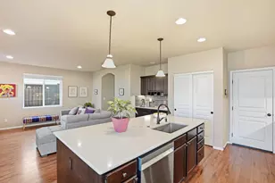 19626 Harvard Pl, Bend, OR 97702 - Photo 13