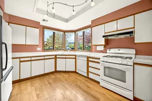 536 Parkside Dr, Ashland, OR 97520 - Photo 11