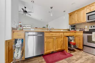 2158 NW Kilnwood Pl, Redmond, OR 97756 - Photo 7