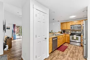 2158 NW Kilnwood Pl, Redmond, OR 97756 - Photo 5