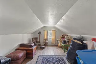 219 Gilbert Ave, Glendale, OR 97442 - Photo 23