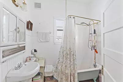 219 Gilbert Avenue, Glendale, OR 97442 - Photo 17