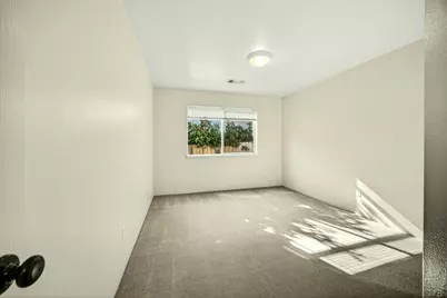 2855 Shanteal Place, Medford, OR 97504 - Photo 25