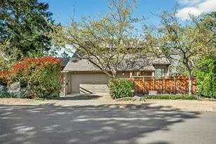 1927 Tamarack Pl, Ashland, OR 97520 - Photo 1