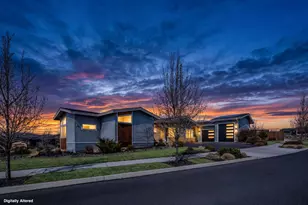 3759 SW 45th St, Redmond, OR 97756 - Photo 61