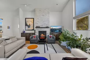 3759 SW 45th St, Redmond, OR 97756 - Photo 7