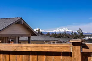 3759 SW 45th St, Redmond, OR 97756 - Photo 43