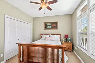 3910 Cherry Ln, Medford, OR 97504 - Photo 27