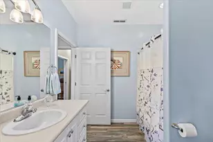 3910 Cherry Ln, Medford, OR 97504 - Photo 29