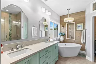 3910 Cherry Ln, Medford, OR 97504 - Photo 23