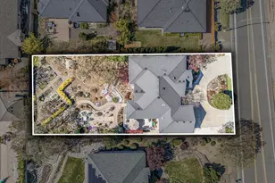 3910 Cherry Ln, Medford, OR 97504 - Photo 61