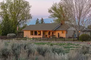 7950 SW Copley Rd, Powell Butte, OR 97753 - Photo 3