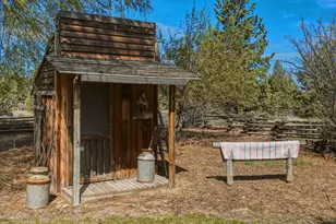 7950 SW Copley Rd, Powell Butte, OR 97753 - Photo 35