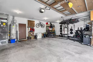 3277 NW Pee Wee Ct, Bend, OR 97703 - Photo 41