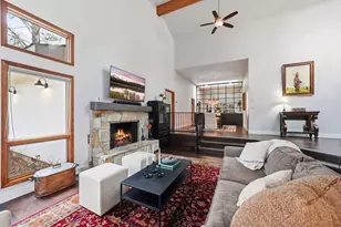 20344 Donkey Sled Rd, Bend, OR 97702 - Photo 11