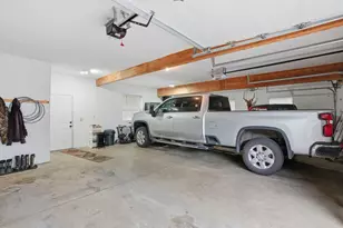 16905 Pleasant View Ct, Bend, OR 97707 - Photo 85