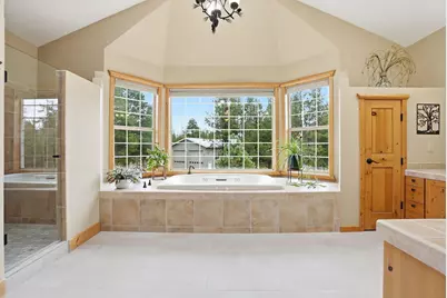 16905 Pleasant View Court, Bend, OR 97707 - Photo 41