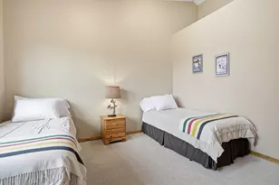 16905 Pleasant View Ct, Bend, OR 97707 - Photo 53