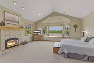 16905 Pleasant View Ct, Bend, OR 97707 - Photo 39