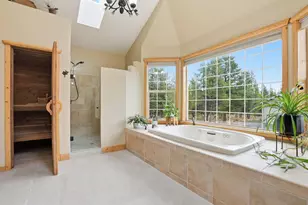 16905 Pleasant View Ct, Bend, OR 97707 - Photo 43