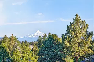 59871 Calgary Loop, Bend, OR 97702 - Photo 3