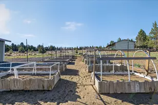 59871 Calgary Loop, Bend, OR 97702 - Photo 49